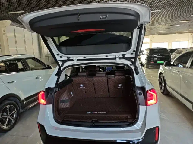 BMW X1 — Фото автомобиля 18