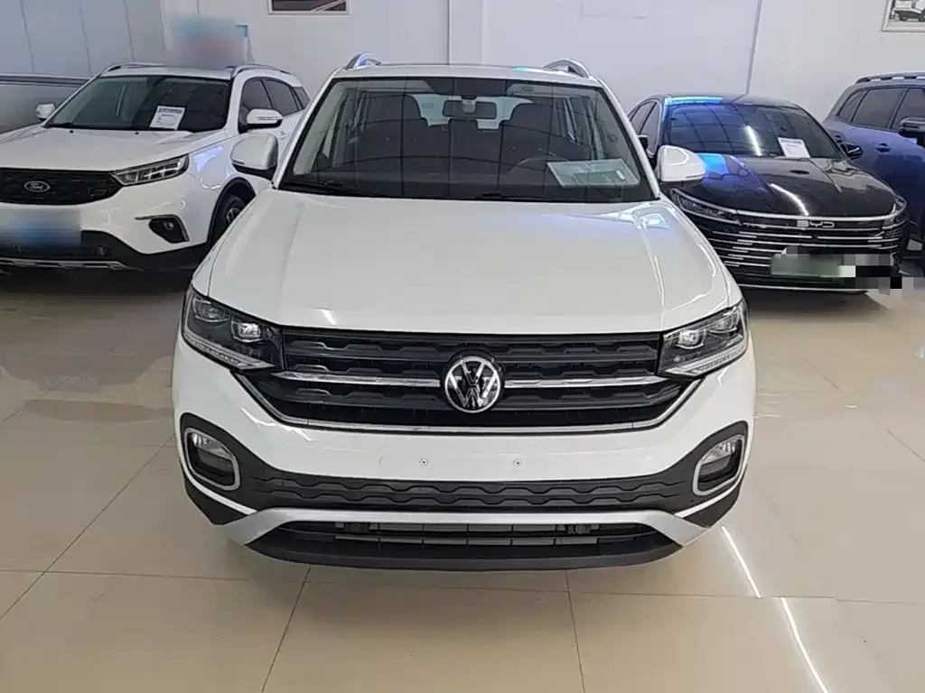 Volkswagen Tanying 2021 200TSI DSG Joy Smart Connect Edition — Фото автомобиля 2