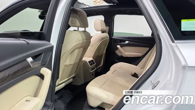 Audi Q5 FY — Фото автомобиля 17