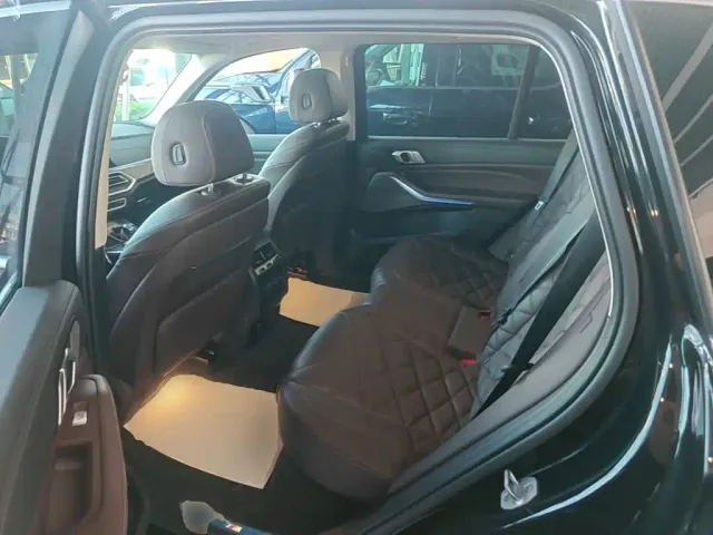 BMW X5 — Фото автомобиля 16