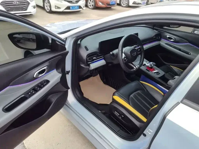 GAC Trumpchi Emkoo — Фото автомобиля 15