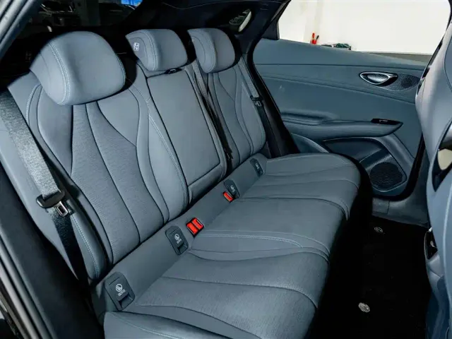 BYD Seal 06 GT — Фото автомобиля 23
