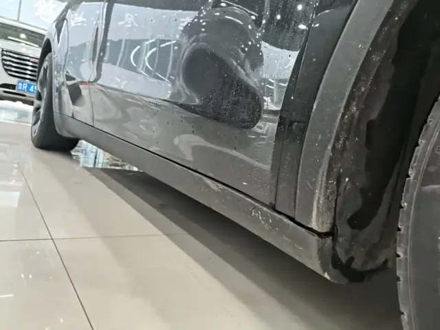 Tesla Model Y — Фото автомобиля 20