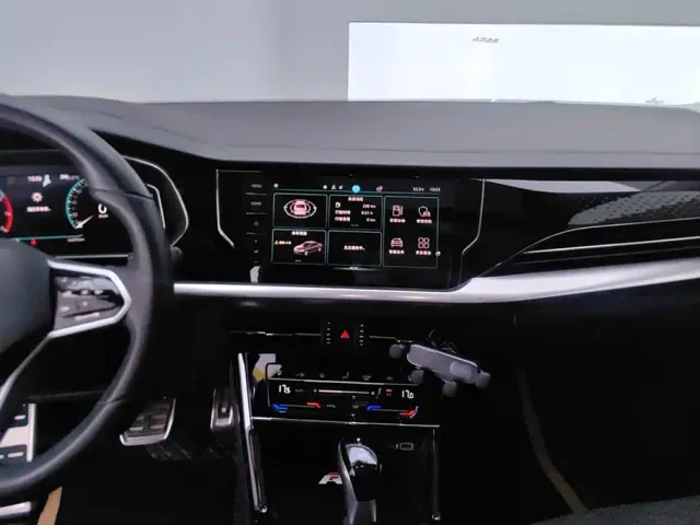 Volkswagen Passat — Фото автомобиля 13