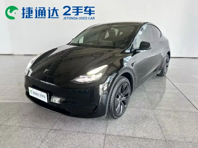 Фотография автомобиля — Tesla Model Y
