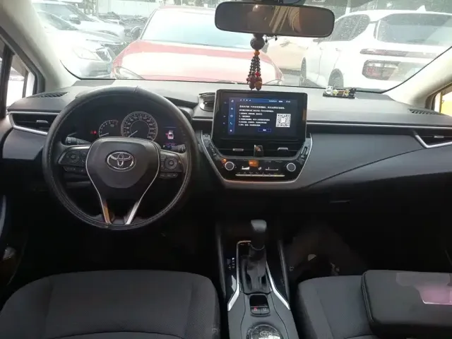 Toyota Corolla — Фото автомобиля 5