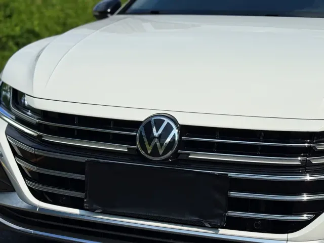 Volkswagen CC — Фото автомобиля 10