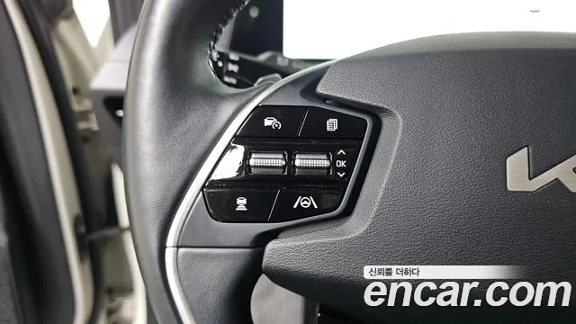 Kia EV6 — Фото автомобиля 25