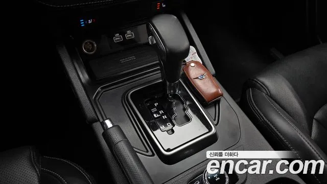 KG_Mobility_Ssangyong Rexton Новый Rexton Sport Khan Дизель 2.2 4WD — Фото автомобиля 9