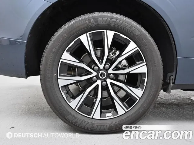 Вольво XC60 — Фото автомобиля 5