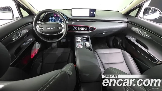 Genesis GV70 — Фото автомобиля 7
