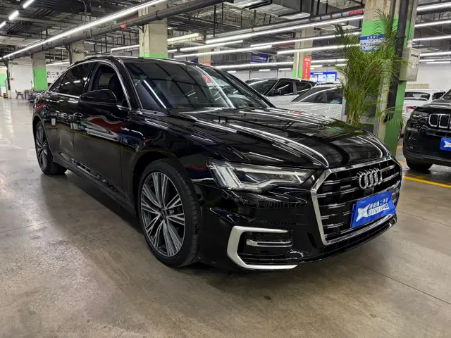 Audi A6L — Фото автомобиля 3