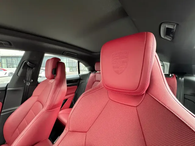 Porsche Macan EV — Фото автомобиля 21