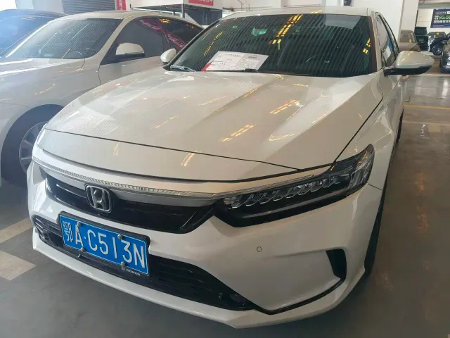 Фотография автомобиля — Honda Inspire