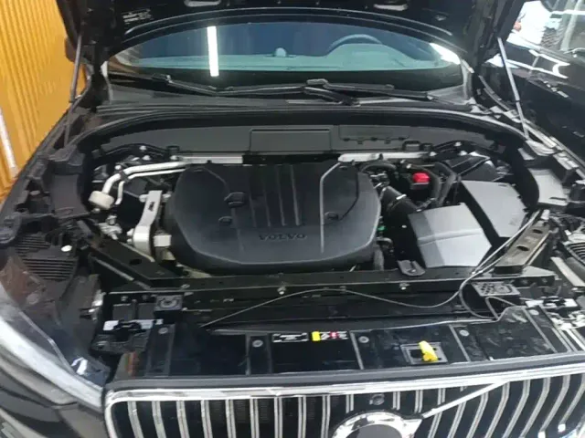Volvo XC60 — Фото автомобиля 19
