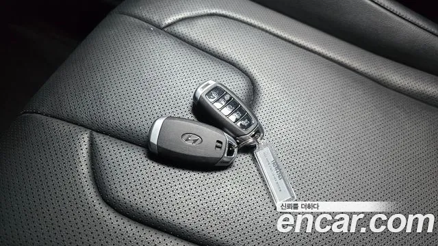 Hyundai Avante CN7 — Фото автомобиля 21