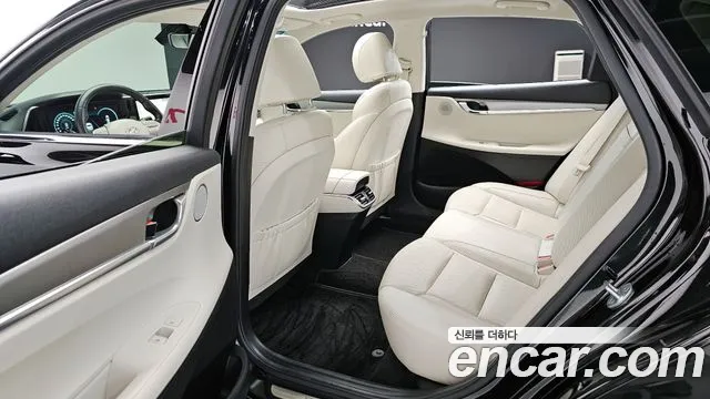 Hyundai Grandeur Новый Grandeur IG — Фото автомобиля 11