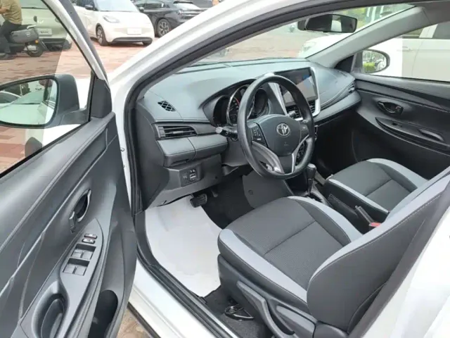 Toyota YARiS L Zhi Xuan — Фото автомобиля 15