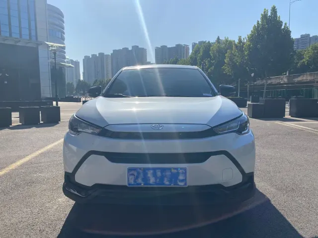 Toyota Frontlander — Фото автомобиля 3