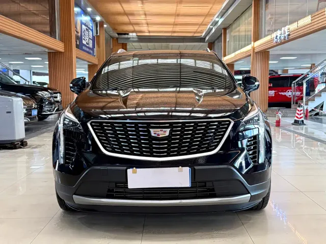 Cadillac XT4 — Фото автомобиля 2