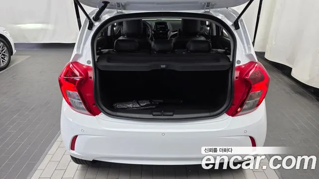 Chevrolet Spark — Фото автомобиля 20