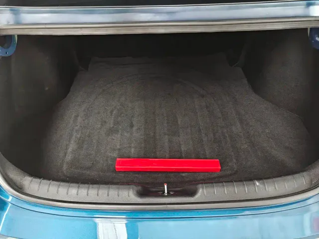 Hyundai Elantra — Фото автомобиля 13
