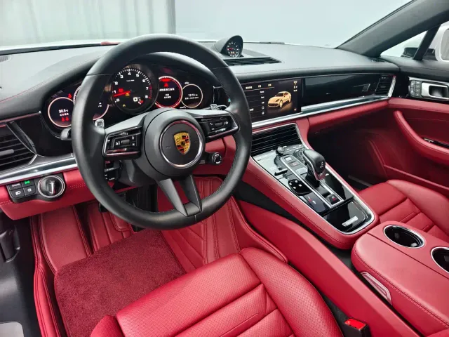 Porsche Panamera — Фото автомобиля 7