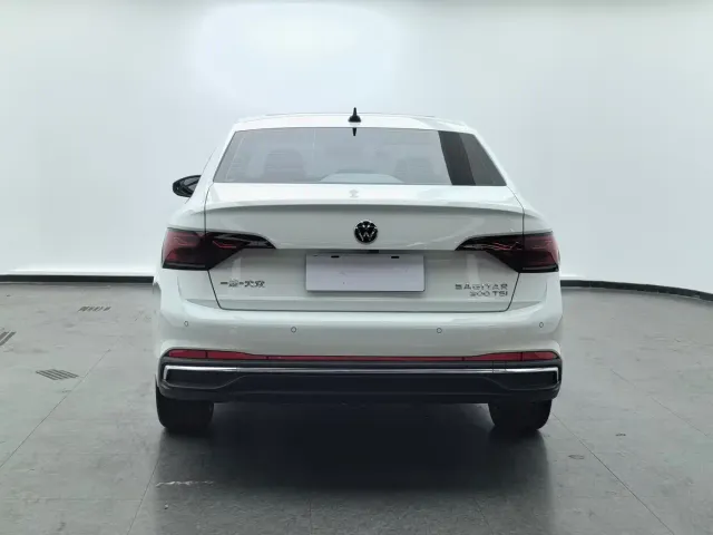 Volkswagen Sagitar — Фото автомобиля 5