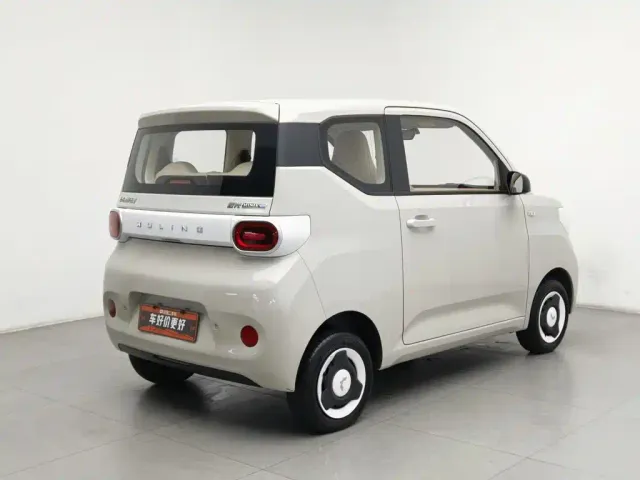 Wuling Hongguang Mini EV — Фото автомобиля 2