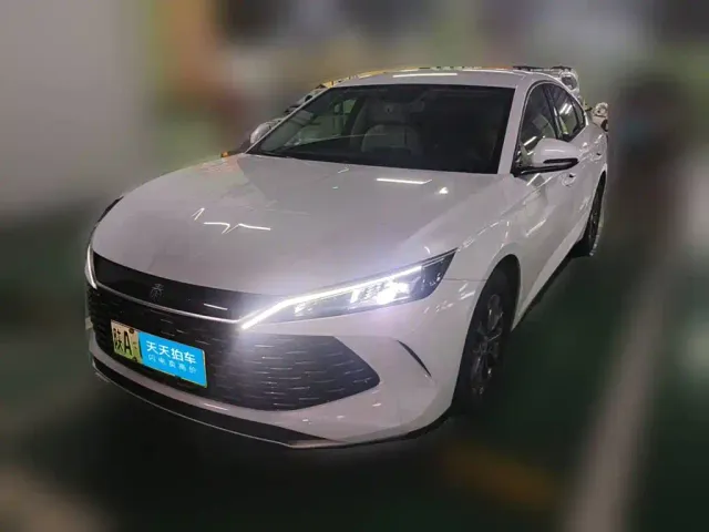Фотография автомобиля — BYD Qin L