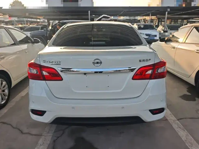 Nissan Sylphy — Фото автомобиля 5