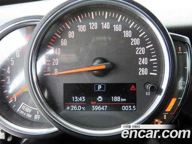 MINI Cooper — Фото автомобиля 9