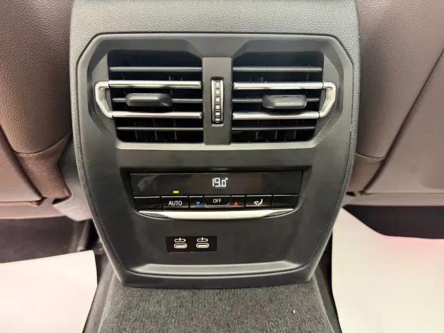BMW 3 Series — Фото автомобиля 14