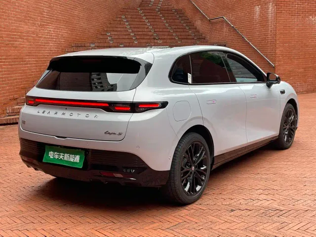 Leapmotor Lafa 5 — Фото автомобиля 8