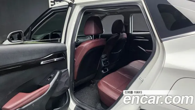 Kia Seltos — Фото автомобиля 16