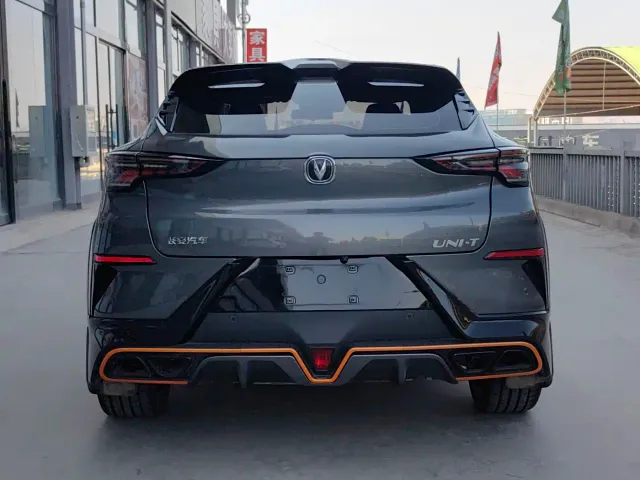 Changan UNI-T — Фото автомобиля 7