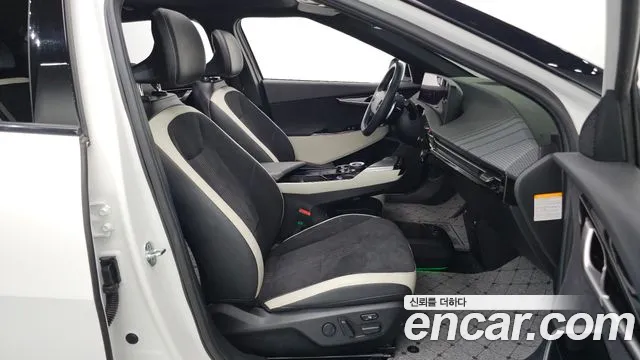 Kia EV6 — Фото автомобиля 17