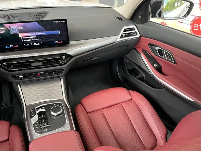 BMW 3 Series — Фото автомобиля 9