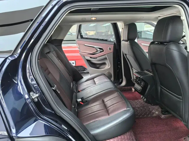 Land Rover Range Rover Evoque — Фото автомобиля 11