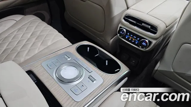 Genesis GV80 — Фото автомобиля 17