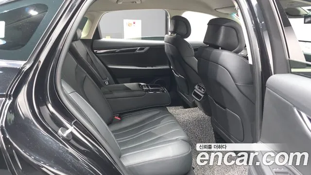 Genesis G80 Бензин 2.5 турбо AWD — Фото автомобиля 12