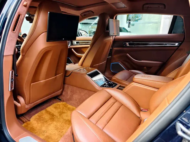 Porsche Panamera — Фото автомобиля 10