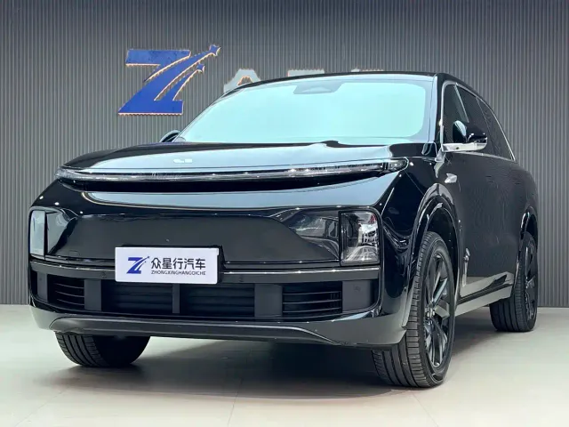 Фотография автомобиля — Li Auto L8