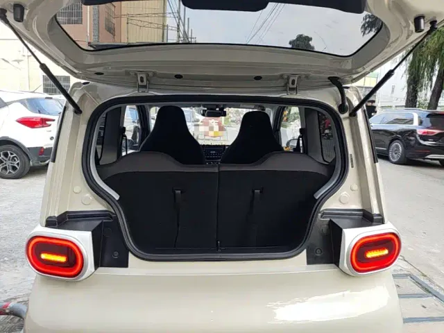Wuling Hongguang Mini EV — Фото автомобиля 18