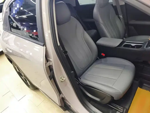 Geely Starry Wish — Фото автомобиля 24
