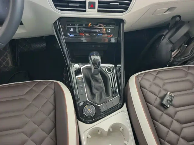 Volkswagen Tayron — Фото автомобиля 13