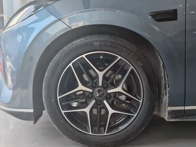 BYD Seal 06 — Фото автомобиля 11