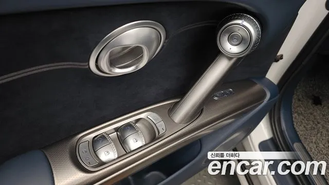 Genesis GV60 — Фото автомобиля 30