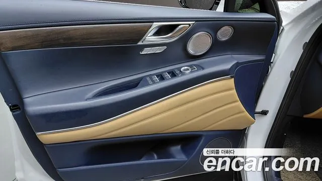 Genesis GV80 2.5T Бензин AWD — Фото автомобиля 23