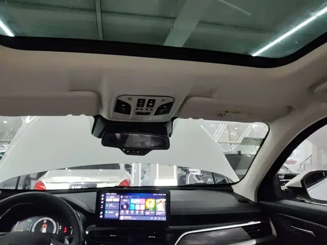 Haval H6 — Фото автомобиля 17